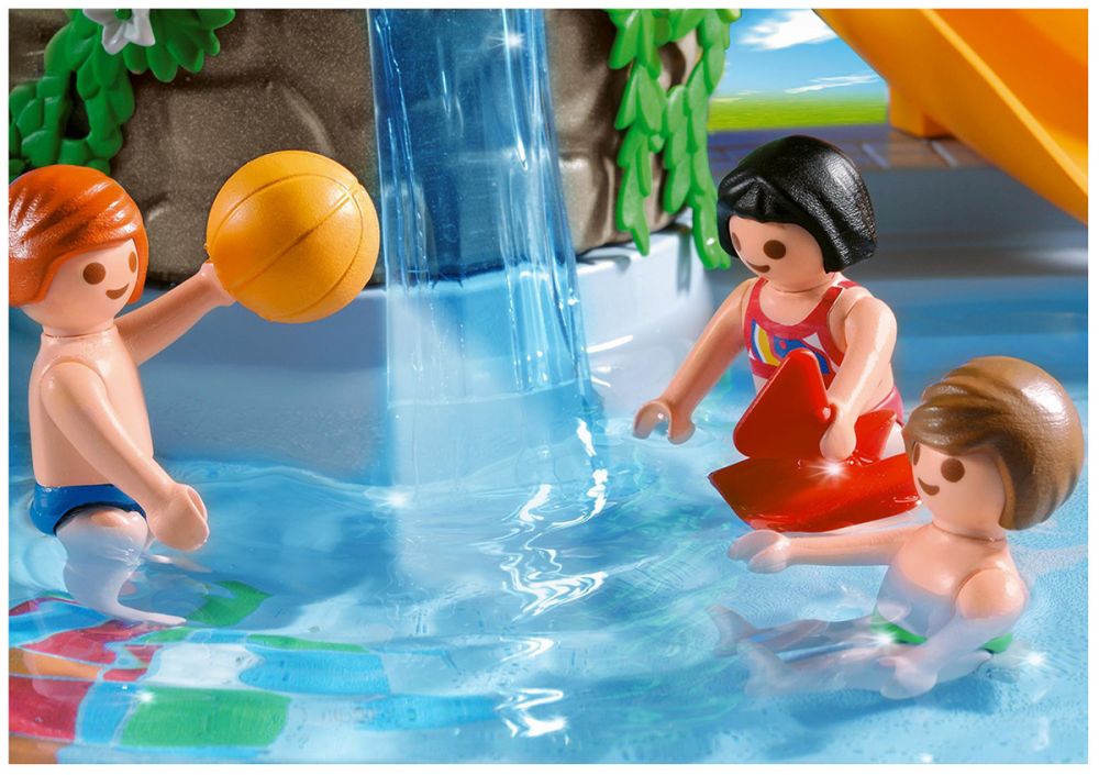 Piscine Playmobil avec toboggan et plongeoir - Playmobil