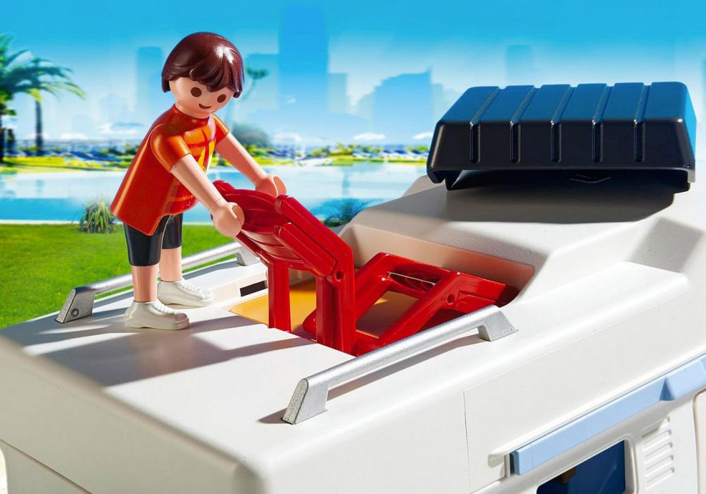 Camping car playmobil avec personnages et accessoires