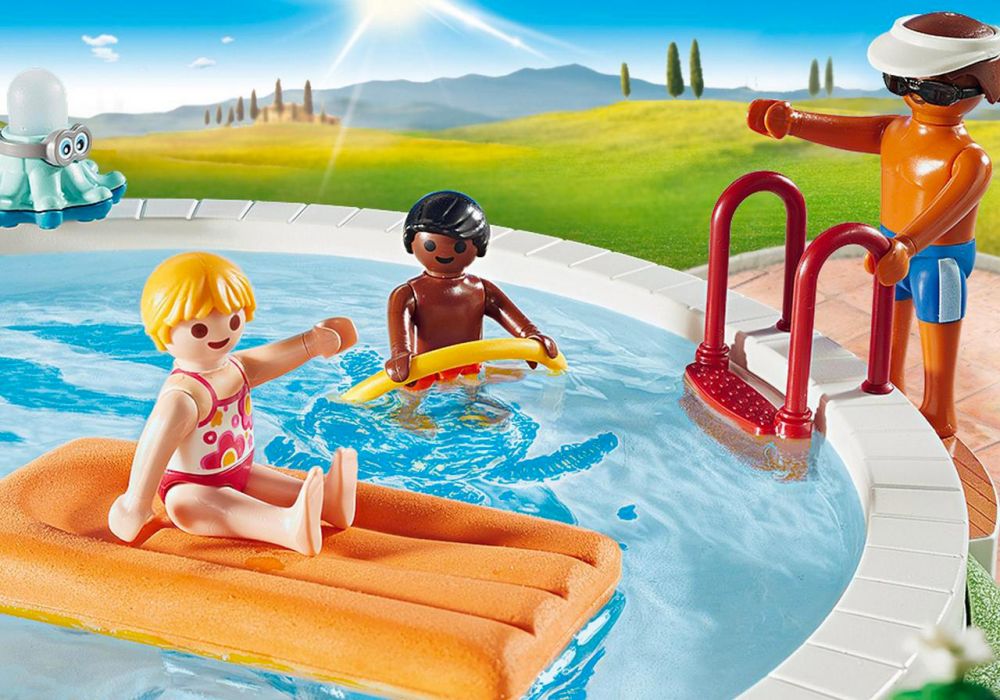 Playmobil Family Fun 9422 pas cher, Piscine avec douche